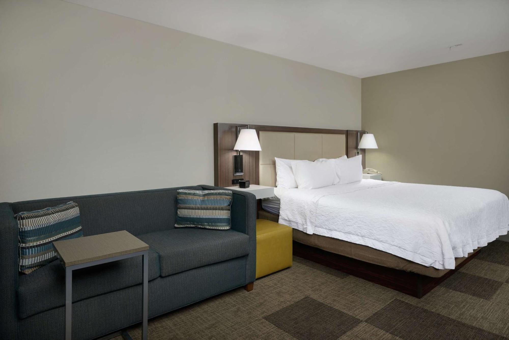 Hampton Inn & Suites Rogers Buitenkant foto